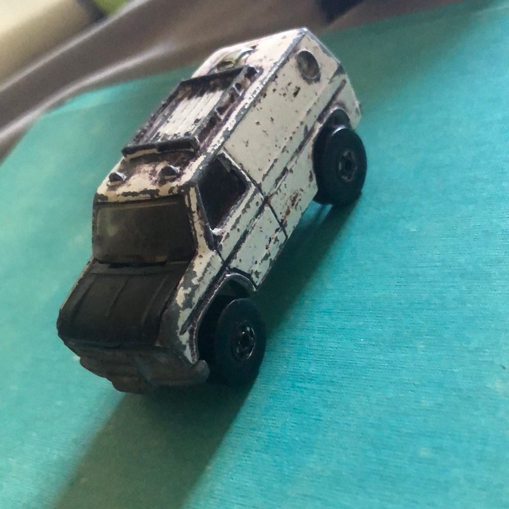 Vintage Hot Wheels 1977 4x4 Van Siegfried & Row?